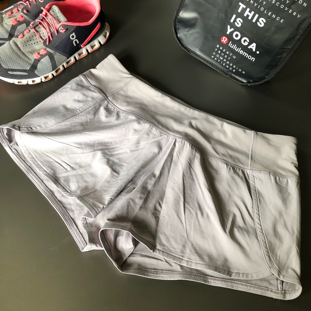 Lululemon🍋 Run Times Shorts Sz 10, 4”L, Dk Chrome